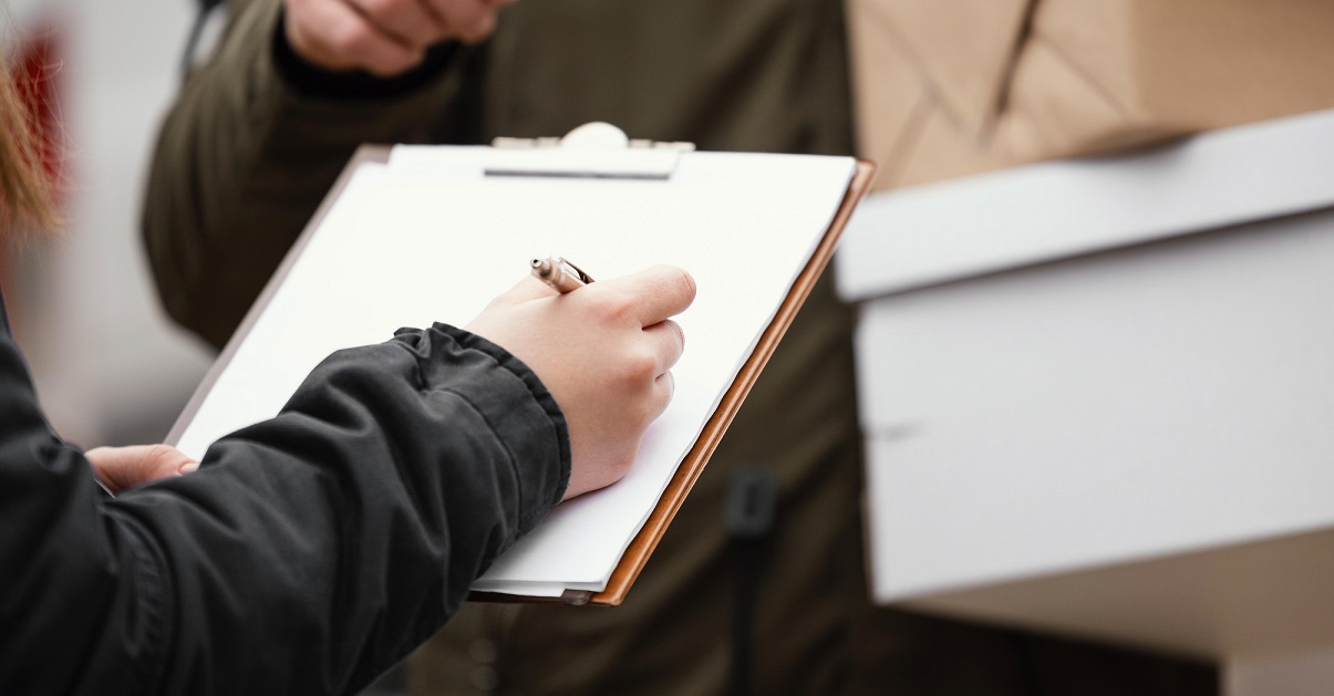 Dundarave moving truck and team in West Vancouver