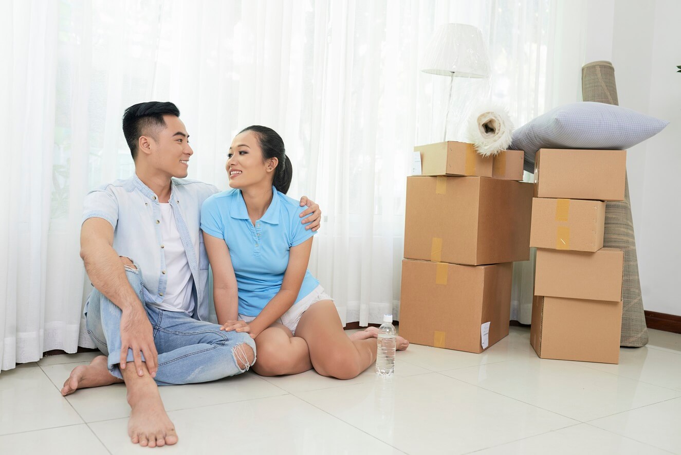 Labeled moving boxes in a home